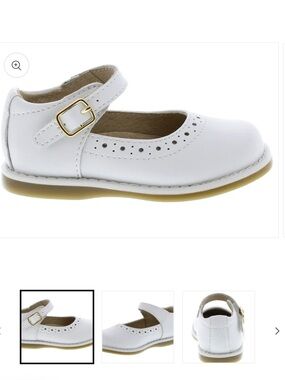 FootMates LEATHER White Mary Jane with Gold Buckle